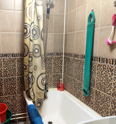 Продам трехкомнатную (3-комн.) квартиру, Видова ул, 160а, Новороссийск г