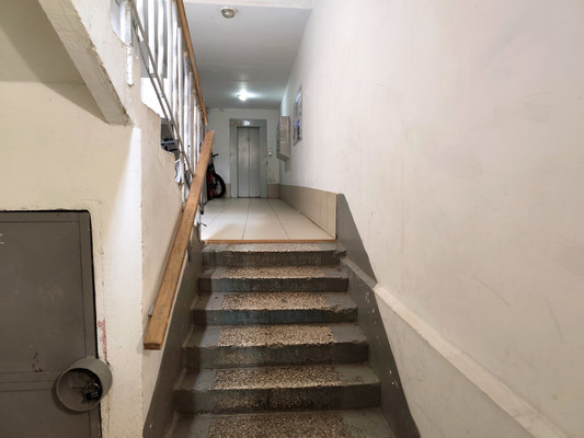 Продам трехкомнатную (3-комн.) квартиру, Видова ул, 160а, Новороссийск г