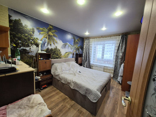 Продам двухкомнатную (2-комн.) квартиру, Звездная ул, 16, Йошкар-Ола г