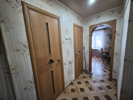 Продам двухкомнатную (2-комн.) квартиру, Звездная ул, 16, Йошкар-Ола г