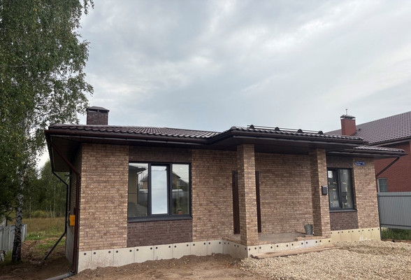 Продам дом, Зеленая поляна ул, 11, Камыш д, 0 км от города