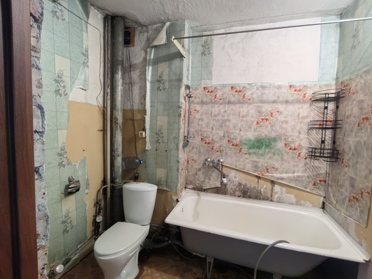 Продам однокомнатную (1-комн.) квартиру, Екимова (Кузнецкий р-н) ул, 12, Новокузнецк г