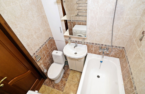 Продам двухкомнатную (2-комн.) квартиру, Кирова пер, 5, Казань г