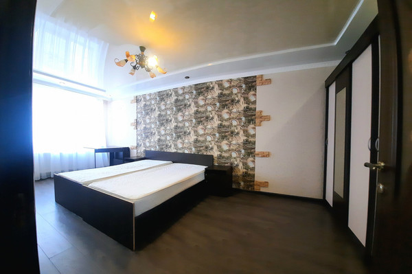 Продам однокомнатную (1-комн.) квартиру, 1-го Мая ул, 47/1, Краснодар г