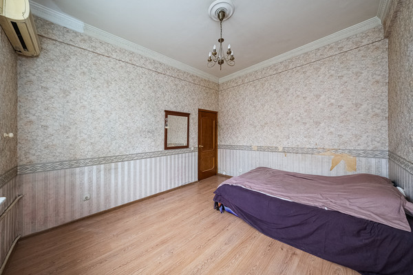 Продам двухкомнатную (2-комн.) квартиру, Кутузовский пр-кт, 19, Москва г