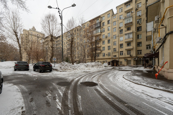 Продам двухкомнатную (2-комн.) квартиру, Кутузовский пр-кт, 19, Москва г