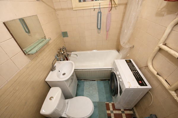 Продам двухкомнатную (2-комн.) квартиру, Ленина ул, 22, Апрелевка г