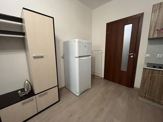 Сдам однокомнатную (1-комн.) квартиру, Охтинская аллея, 16, Мурино п