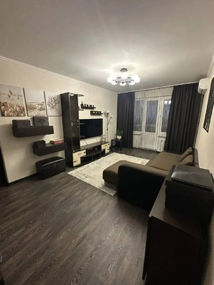 Продам двухкомнатную (2-комн.) квартиру, Кирова ул, 18кк, Люберцы г