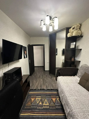 Продам двухкомнатную (2-комн.) квартиру, Кирова ул, 18кк, Люберцы г