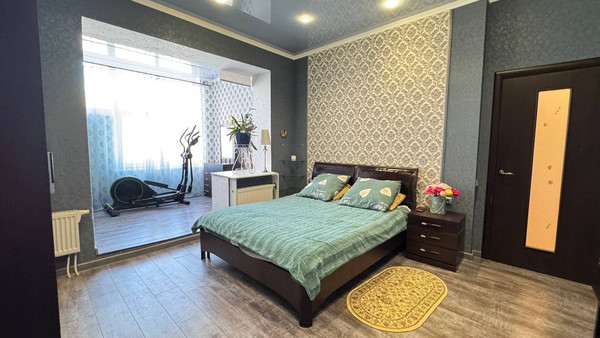 Продам трехкомнатную (3-комн.) квартиру, Дунина-Горкавича ул, 7, Ханты-Мансийск г