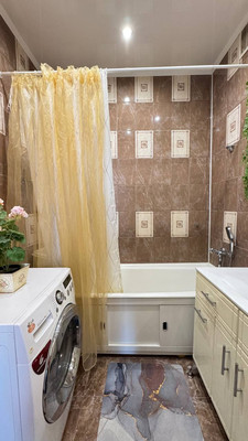 Продам трехкомнатную (3-комн.) квартиру, Дунина-Горкавича ул, 7, Ханты-Мансийск г