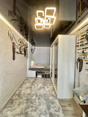 Продам двухкомнатную (2-комн.) квартиру, Рокоссовского ул, 24, Ишим г