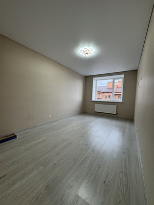 Продам двухкомнатную (2-комн.) квартиру, Тимирязева пер, 84, Азов г