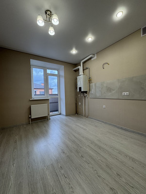 Продам двухкомнатную (2-комн.) квартиру, Тимирязева пер, 84, Азов г