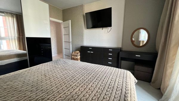 Продам комнату в 2-комн. квартире, Среднерогатская ул, 10к1, Санкт-Петербург г