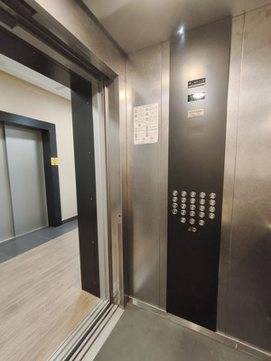 Продам однокомнатную (1-комн.) квартиру, Богатырский пр-кт, 2, Санкт-Петербург г