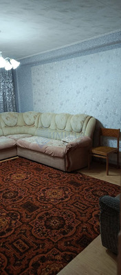 Сдам двухкомнатную (2-комн.) квартиру, 60 лет Октября ул, 40, Красноярск г