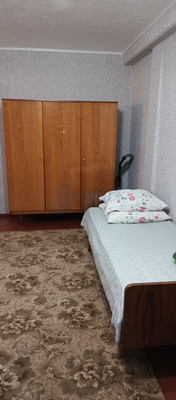 Сдам двухкомнатную (2-комн.) квартиру, 60 лет Октября ул, 40, Красноярск г