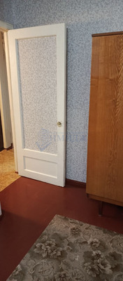 Сдам двухкомнатную (2-комн.) квартиру, 60 лет Октября ул, 40, Красноярск г