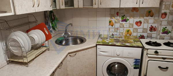 Сдам двухкомнатную (2-комн.) квартиру, 60 лет Октября ул, 40, Красноярск г