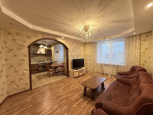 Продам многокомнатную квартиру, Новая ул, 2А, Луч п