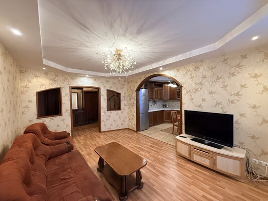 Продам многокомнатную квартиру, Новая ул, 2А, Луч п