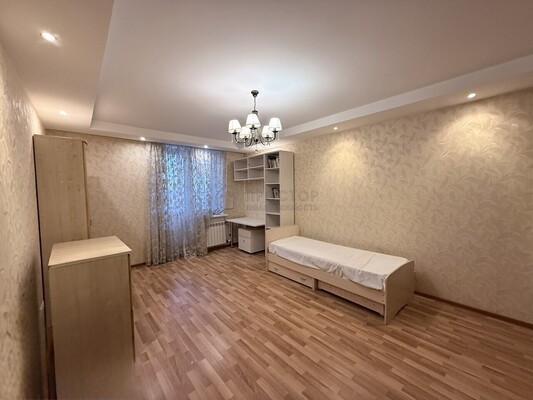 Продам многокомнатную квартиру, Новая ул, 2А, Луч п