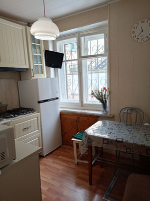 Продам двухкомнатную (2-комн.) квартиру, Фрунзе ул, 19, Жуковский г