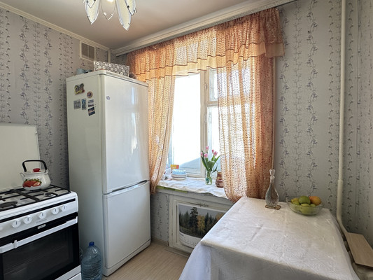 Продам однокомнатную (1-комн.) квартиру, Воркутинская ул, 82, Пермь г