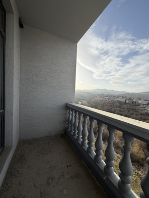 Продам трехкомнатную (3-комн.) квартиру, Биттирова ул, 123, Нальчик г