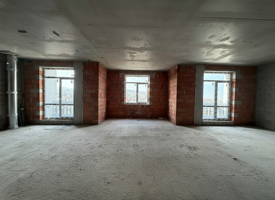 Продам трехкомнатную (3-комн.) квартиру, Биттирова ул, 123, Нальчик г