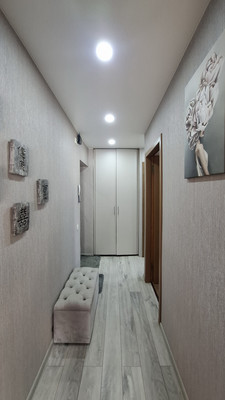 Продам двухкомнатную (2-комн.) квартиру, Куйбышева ул, 30, Ступино г