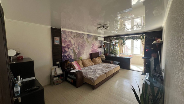 Продам двухкомнатную (2-комн.) квартиру, К. Маркса ул, 1, Туапсе г