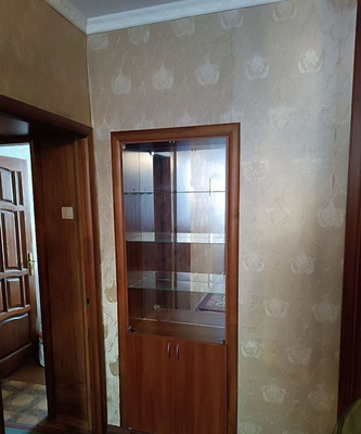 Продам двухкомнатную (2-комн.) квартиру, Мебельная ул, 10, Калининград г