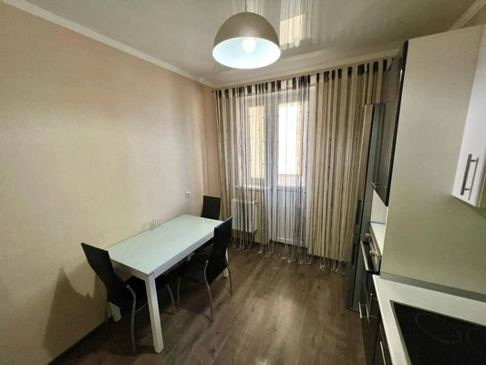 Продам однокомнатную (1-комн.) квартиру, Героев-Разведчиков ул, 22, Краснодар г