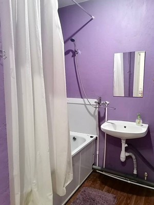 Продам двухкомнатную (2-комн.) квартиру, им. Адмирала Серебрякова ул, 3к2, Краснодар г