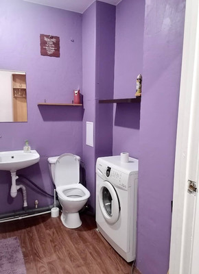 Продам двухкомнатную (2-комн.) квартиру, им. Адмирала Серебрякова ул, 3к2, Краснодар г