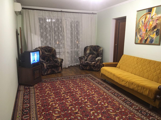 Продам многокомнатную квартиру, Симферопольская ул, 42, Краснодар г