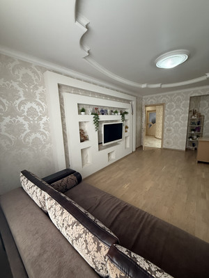 Продам трехкомнатную (3-комн.) квартиру, им. Достоевского ул, 84к1, Краснодар г