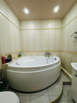 Продам трехкомнатную (3-комн.) квартиру, им. Достоевского ул, 84к1, Краснодар г