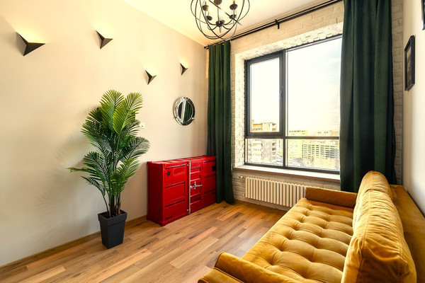 Продам трехкомнатную (3-комн.) квартиру, Золоторожский проезд, 3, Москва г