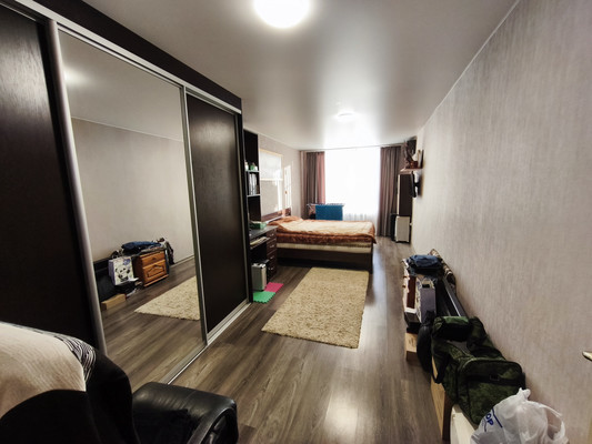 Продам трехкомнатную (3-комн.) квартиру, Калараша ул, 54д, Туапсе г