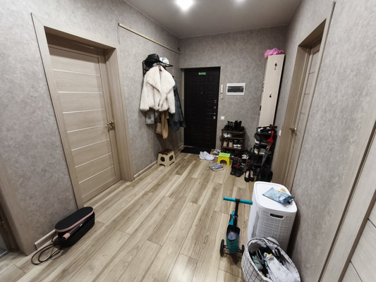 Продам трехкомнатную (3-комн.) квартиру, Калараша ул, 54д, Туапсе г