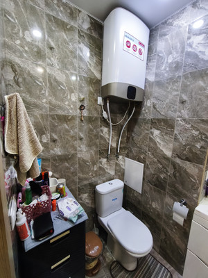 Продам трехкомнатную (3-комн.) квартиру, Калараша ул, 54д, Туапсе г