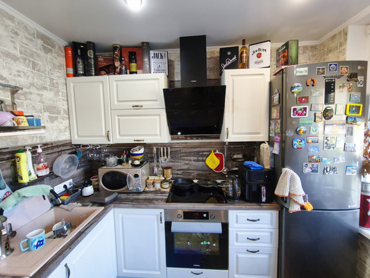 Продам трехкомнатную (3-комн.) квартиру, Калараша ул, 54д, Туапсе г