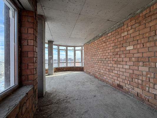 Продам трехкомнатную (3-комн.) квартиру, Тлостанова ул, 28, Нальчик г