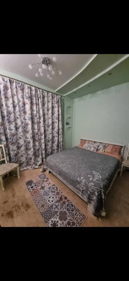 Продам двухкомнатную (2-комн.) квартиру, Омская ул, 25, Нижневартовск г