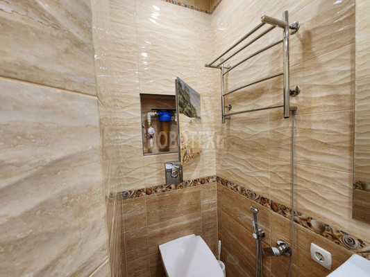 Продам однокомнатную (1-комн.) квартиру, Щорса ул, 17кб, Горячий Ключ г