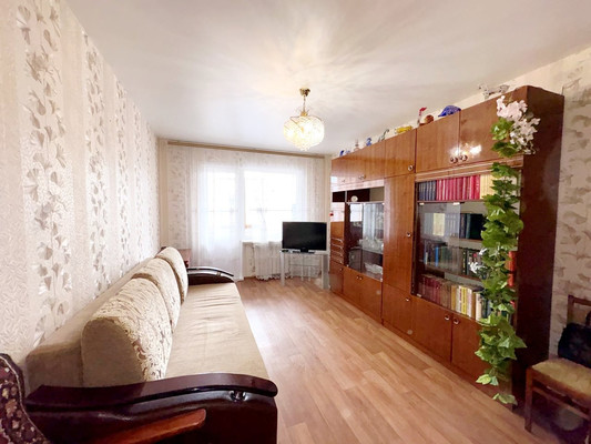 Продам трехкомнатную (3-комн.) квартиру, Ладожская ул, 83, Пенза г